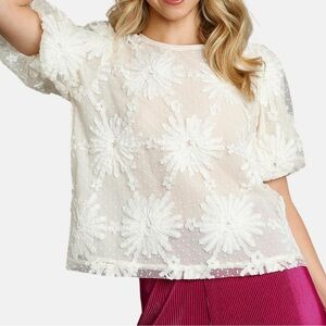 Umgee Cream Floral Women's Top